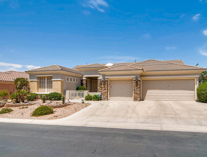 1653-Wellington-Springs-Dr-large-002-1-Exterior-Front-1499x1000-72dpi